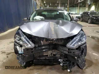 2019 Nissan Sentra SR with VIN 3N1AB7AP4KY335969, listed as a Copart auction lot 46828095 with 92,149 mi miles and Clean Title. Bid and sale history available at carsss.com. Image 5.