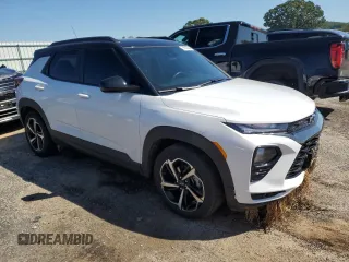 2021 Chevrolet TrailBlazer RS with VIN KL79MTSLXMB118343, listed as a Copart auction lot 70163624 with 49,889 mi miles and Salvage Title. Bid and sale history available at DreamBid. Image 4.