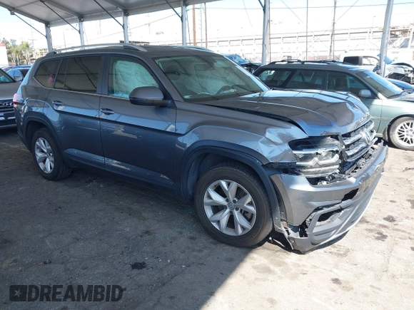 2019 Volkswagen Atlas SE with VIN 1V2DR2CA2KC547116, listed as a IAAI auction lot 41840372 with 102,625 mi miles and . Bid and sale history available at DreamBid. Image 1.