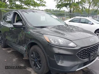 2020 Ford Escape SE z VIN 1FMCU9G65LUC57664, wystawiony jako IAAI lot #42439077 z przebiegiem 48 120 mil mil oraz . Historia ofert i sprzedaży dostępna na DreamBid. Obrazek 6.