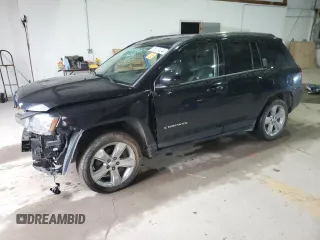 2015 Jeep Compass High Altitude Edition with VIN 1C4NJCEA7FD121910, listed as a Copart auction lot 85274044 with 137,134 mi miles and Salvage Title. Bid and sale history available at carsss.com. Image 1.
