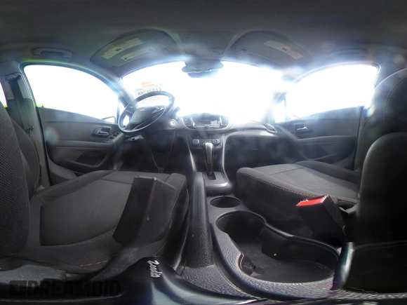 2018 Chevrolet Trax LT with VIN 3GNCJPSB7JL332871, listed as a IAAI auction lot 41946788 with 60,987 mi miles. Bid and sale history available at carsss.com. Image 20.