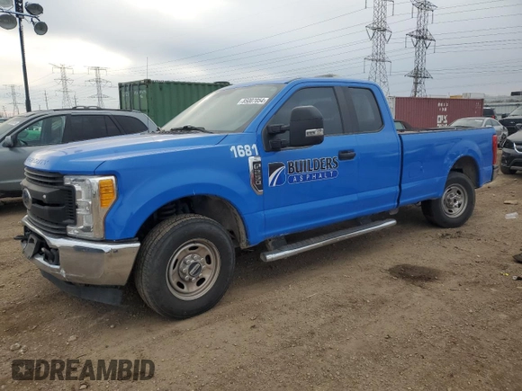 2017 Ford F-250 XLT with VIN 1FT7X2A62HED83723, listed as a Copart auction lot 85007054 with 146,715 mi miles and Salvage title. Bid and sale history available at DreamBid. Image 1.