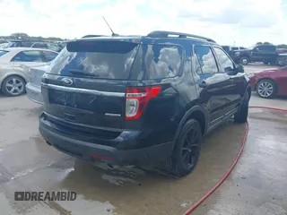 2014 Ford Explorer z VIN 1FM5K7B8XEGB42507, wystawiony jako IAAI lot #42522483 z przebiegiem 195 169 mil mil oraz . Historia ofert i sprzedaży dostępna na DreamBid. Obrazek 4.