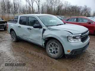 2024 Ford Maverick XLT with VIN 3FTTW8H33RRB19389, listed as a Copart auction lot 47142495 with 4,936 mi miles and Clean Title. Bid and sale history available at carsss.com. Image 4.