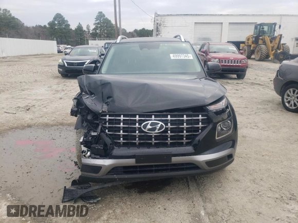 2024 Hyundai Venue Limited with VIN KMHRC8A31RU298758, listed as a Copart auction lot 49997345 with 14,579 mi miles and Salvage Title. Bid and sale history available at DreamBid. Image 5.