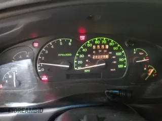 2000 Ford Ranger XL with VIN 1FTYR10V4YPB08912, listed as a Copart auction lot 45122695 with 260,093 mi miles and Salvage Title. Bid and sale history available at carsss.com. Image 9.