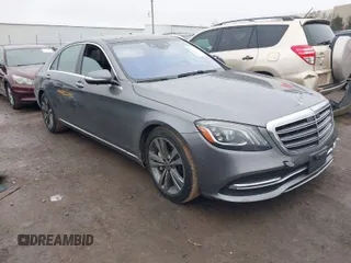 2018 Mercedes-Benz S 450 z VIN WDDUG6EBXJA345709, wystawiony jako IAAI lot #41503768 z przebiegiem 115 523 mil mil oraz . Historia ofert i sprzedaży dostępna na DreamBid. Obrazek 1.