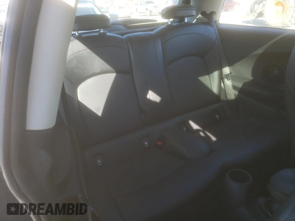 2014 MINI Hardtop with VIN WMWXM5C56ET972955, listed as a Copart auction lot 48160225 with 60,692 mi miles and Clean Title. Bid and sale history available at DreamBid. Image 10.
