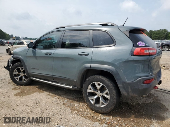 2014 Jeep Cherokee Trailhawk z VIN 1C4PJMBS4EW156550, wystawiony jako Copart lot #56870165 z przebiegiem 100 184 mil mil oraz Szkoda całkowita • Salvage title. Historia ofert i sprzedaży dostępna na DreamBid. Obrazek 2.