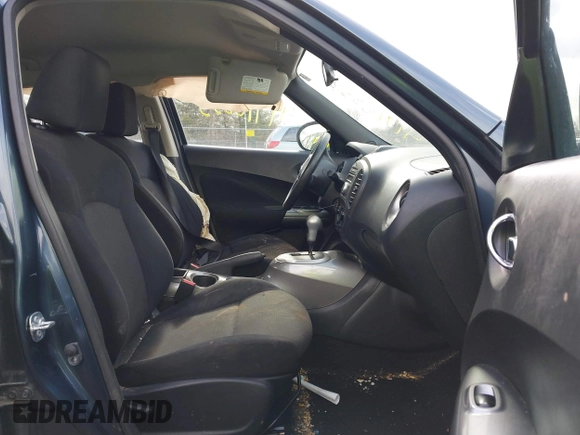 2014 Nissan Juke SL with VIN JN8AF5MV2ET483345, listed as a IAAI auction lot 41716553 with 101,795 mi miles. Bid and sale history available at carsss.com. Image 5.