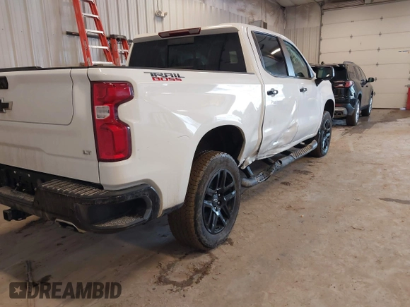 2024 Chevrolet Silverado 1500 with VIN 3GCUDFED2RG217160, listed as a IAAI auction lot 41688515 with 21,367 mi miles and . Bid and sale history available at DreamBid. Image 18.