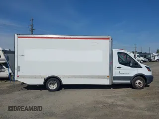 2017 Ford Transit с VIN 1FDBF9ZM5HKB16176, выставлен на аукционе IAAI как лот 42009818 с пробегом 105 074 миль миль и . История ставок и продаж доступна на DreamBid. Изображение 13.