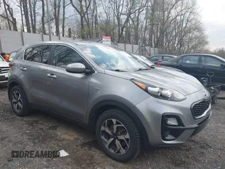 2020 Kia Sportage LX with VIN KNDPMCAC6L7630193, listed as a IAAI auction lot 42073485 with 48,743 mi miles. Bid and sale history available at carsss.com. Image 1.