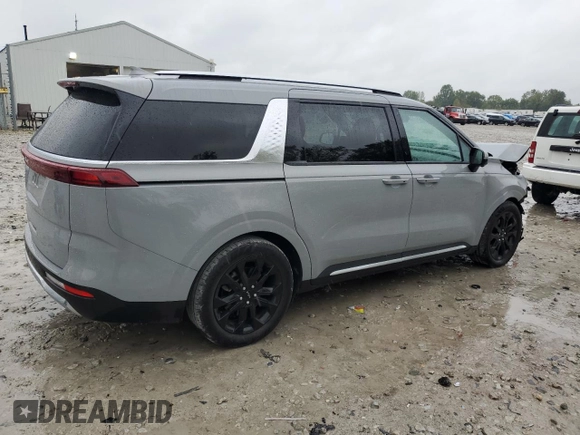 2022 Kia Carnival SX with VIN KNDNE5H37N6066343, listed as a Copart auction lot 73067054 with 18,825 mi miles and Salvage Title. Bid and sale history available at carsss.com. Image 3.