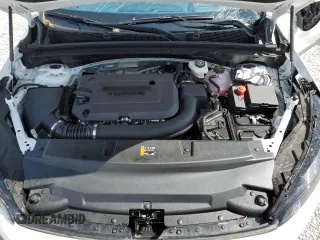 2025 Buick Envision Preferred with VIN LRBFZME49SD005985, listed as a Copart auction lot 50192235 with 555 mi miles and Salvage Title. Bid and sale history available at DreamBid. Image 13.