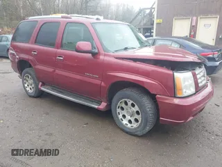 2004 Cadillac Escalade z VIN 1GYEK63N24R186095, wystawiony jako IAAI lot #42175258 z przebiegiem 172 342 mil mil oraz . Historia ofert i sprzedaży dostępna na DreamBid. Obrazek 1.