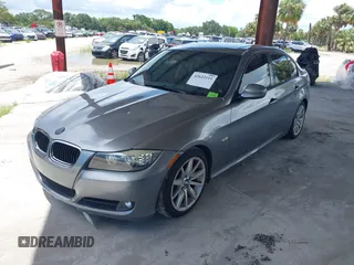 2009 BMW 3 Series 328i with VIN WBAPH77549NL85089, listed as a IAAI auction lot 42623111 with 121,369 mi miles and . Bid and sale history available at DreamBid. Image 2.