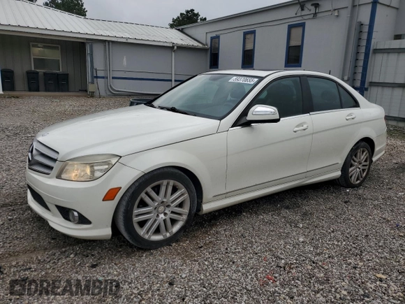 2009 Mercedes-Benz C 300 Sport z VIN WDDGF54X69R042463, wystawiony jako Copart lot #59370655 z przebiegiem 130 016 mil mil oraz Szkoda całkowita • Salvage title. Historia ofert i sprzedaży dostępna na DreamBid. Obrazek 1.