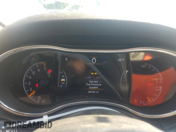 2020 Jeep Grand Cherokee Laredo E z VIN 1C4RJFAG9LC362852, wystawiony jako Copart lot #62509955 z przebiegiem 98 182 mil mil oraz Czysty tytuł • Clean title. Historia ofert i sprzedaży dostępna na DreamBid. Obrazek 9.