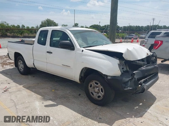 2013 Toyota Tacoma with VIN 5TFTX4CNXDX030000, listed as a IAAI auction lot 42098777 with 198,791 mi miles and . Bid and sale history available at DreamBid. Image 1.