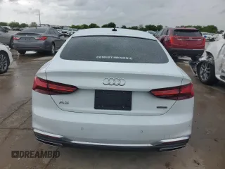 2023 Audi A5 Sportback S line Premium z VIN WAUDACF54PA024628, wystawiony jako Copart lot #49966604 z przebiegiem 15 396 mil mil oraz Czysty tytuł • Clean title. Historia ofert i sprzedaży dostępna na DreamBid. Obrazek 6.