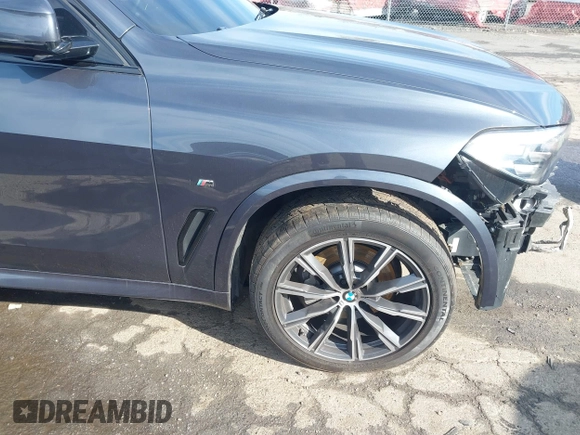2019 BMW X5 xDrive40i with VIN 5UXCR6C51KLL64523, listed as a IAAI auction lot 42015761 with 90,371 mi miles and . Bid and sale history available at DreamBid. Image 19.