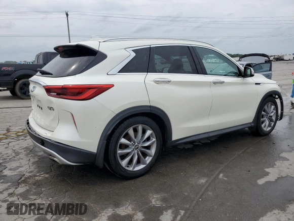 2019 Infiniti QX50 Essential z VIN 3PCAJ5M33KF146674, wystawiony jako Copart lot #57077965 z przebiegiem 73 185 mil mil oraz Szkoda całkowita • Salvage title. Historia ofert i sprzedaży dostępna na DreamBid. Obrazek 3.