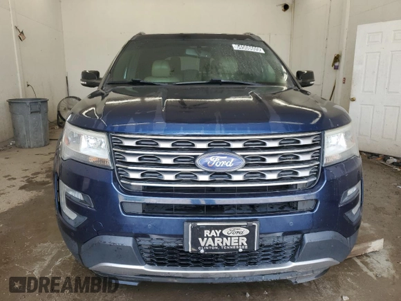 2017 Ford Explorer XLT z VIN 1FM5K8DH3HGB57678, wystawiony jako Copart lot #64508605 z przebiegiem 131 325 mil mil oraz Czysty tytuł • Clean title. Historia ofert i sprzedaży dostępna na DreamBid. Obrazek 5.