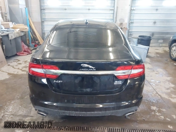 2015 Jaguar XF V6 Portfolio with VIN SAJWJ0FF5F8U57756, listed as a IAAI auction lot 41631278 with 47,158 mi miles. Bid and sale history available at carsss.com. Image 16.