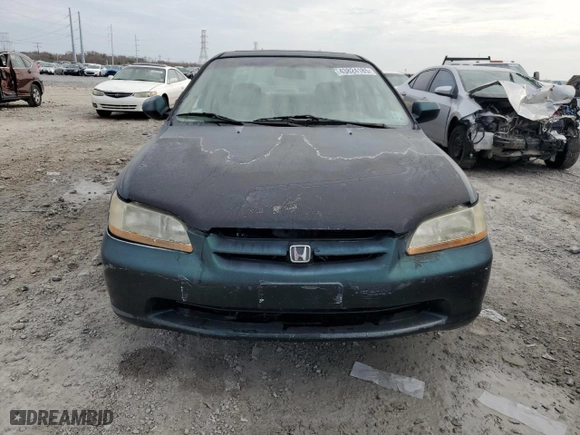 1999 Honda Accord Sdn EX with VIN 1HGCG165XXA067986, listed as a Copart auction lot 43824185 with 0 mi miles and Salvage Title. Bid and sale history available at carsss.com. Image 5.