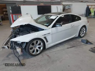 2007 BMW 6 Series 650i z VIN WBAEH13537CR52377, wystawiony jako IAAI lot #42156266 z przebiegiem 139 475 mil mil oraz . Historia ofert i sprzedaży dostępna na DreamBid. Obrazek 18.