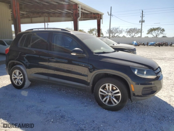 2017 Volkswagen Tiguan S with VIN WVGAV7AX5HK022033, listed as a Copart auction lot 49699735 with NaN miles and Clean Title. Bid and sale history available at carsss.com. Image 4.