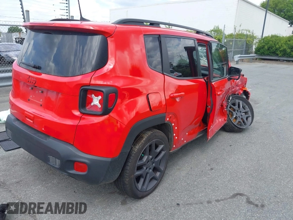 2022 Jeep Renegade Latitude with VIN ZACNJDB16NPN82636, listed as a IAAI auction lot 42501579 with 62,382 mi miles and . Bid and sale history available at DreamBid. Image 4.