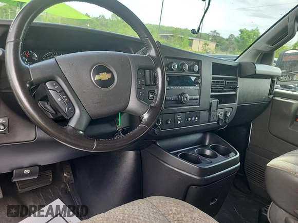 2022 Chevrolet Express Cargo with VIN 1GCWGAFP1N1185077, listed as a IAAI auction lot 42621028 with 85,739 mi miles and . Bid and sale history available at DreamBid. Image 24.