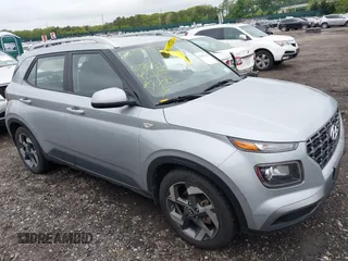 2022 Hyundai Venue SEL z VIN KMHRC8A3XNU188561, wystawiony jako IAAI lot #42337212 z przebiegiem 65 849 mil mil oraz . Historia ofert i sprzedaży dostępna na DreamBid. Obrazek 13.