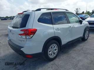 2019 Subaru Forester z VIN JF2SKACC3KH468292, wystawiony jako IAAI lot #42723489 z przebiegiem 80 120 mil mil oraz . Historia ofert i sprzedaży dostępna na DreamBid. Obrazek 4.