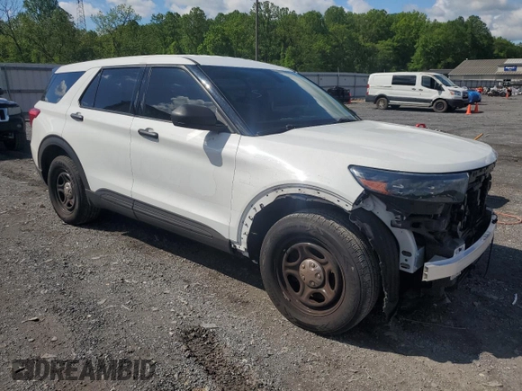 2020 Ford Police Interceptor Utility z VIN 1FM5K8AB5LGC36018, wystawiony jako Copart lot #56076965 z przebiegiem 43 525 mil mil oraz Czysty tytuł • Clean title. Historia ofert i sprzedaży dostępna na DreamBid. Obrazek 4.
