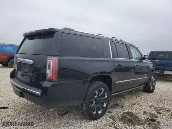 2019 GMC Yukon XL Denali with VIN 1GKS2HKJXKR364856, listed as a Copart auction lot 44056305 with 107,625 mi miles and Salvage Title. Bid and sale history available at carsss.com. Image 3.