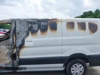 2019 Ford Transit with VIN 1FTYR1YMXKKA86821, listed as a IAAI auction lot 39598505 with 23,665 mi miles. Bid and sale history available at carsss.com. Image 12.
