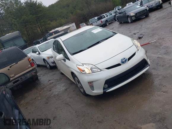 2015 Toyota Prius Four with VIN JTDKN3DU3F1977158, listed as a IAAI auction lot 41472820 with 198,212 mi miles. Bid and sale history available at carsss.com. Image 1.