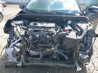 2019 Toyota RAV4 XLE with VIN 2T3W1RFV8KW001328, listed as a IAAI auction lot 41961320 with 100,678 mi miles and . Bid and sale history available at DreamBid. Image 6.
