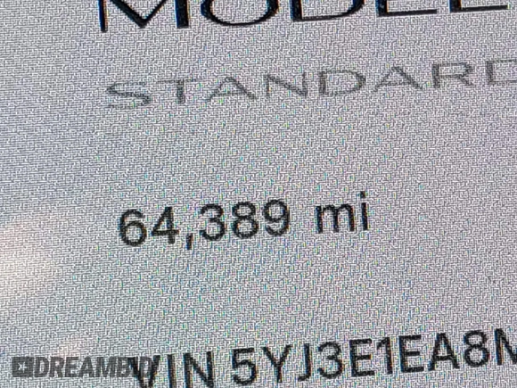 2021 Tesla Model 3 Standard Range Plus z VIN 5YJ3E1EA8MF100456, wystawiony jako IAAI lot #42100840 z przebiegiem 64 389 mil mil oraz . Historia ofert i sprzedaży dostępna na DreamBid. Obrazek 14.