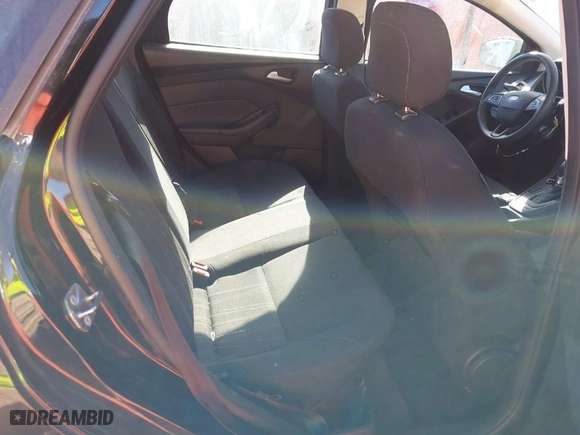 2018 Ford Focus SE with VIN 1FADP3F21JL259271, listed as a IAAI auction lot 41689494 with 94,190 mi miles. Bid and sale history available at carsss.com. Image 8.