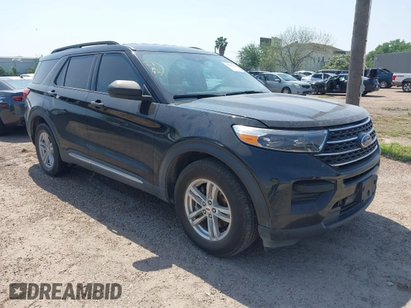 2022 Ford Explorer XLT z VIN 1FMSK7DH1NGA36852, wystawiony jako IAAI lot #41941093 z przebiegiem 40 623 mil mil oraz . Historia ofert i sprzedaży dostępna na DreamBid. Obrazek 1.