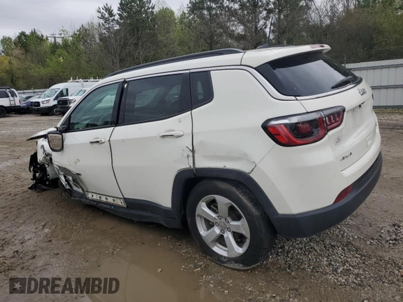 2020 Jeep Compass Latitude with VIN 3C4NJDBB8LT197354, listed as a Copart auction lot 52043745 with 82,189 mi miles and Salvage Title. Bid and sale history available at DreamBid. Image 2.