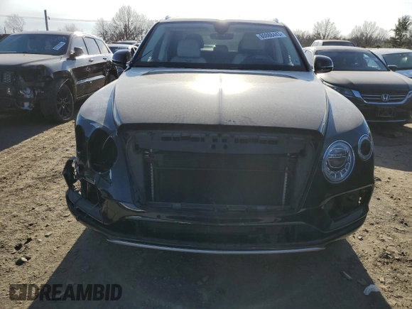 2018 Bentley Bentayga Signature z VIN SJAAC2ZV5JC017769, wystawiony jako Copart lot #80888443 z przebiegiem 24 775 mil mil oraz . Historia ofert i sprzedaży dostępna na DreamBid. Obrazek 5.