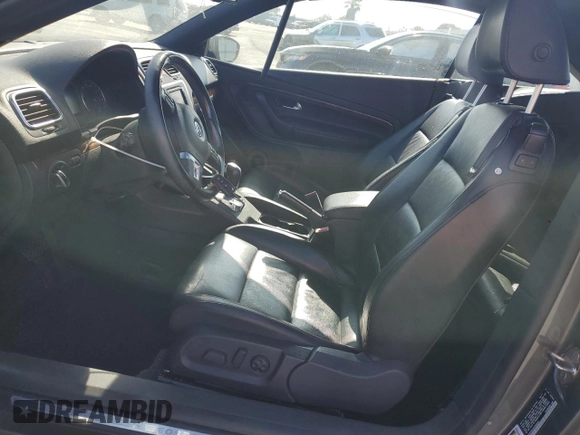 2012 Volkswagen Eos Executive with VIN WVWFW7AH4CV006428, listed as a Copart auction lot 61144685 with 101,514 mi miles and Salvage title. Bid and sale history available at DreamBid. Image 7.