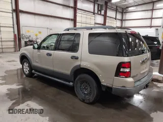2006 Ford Explorer XLT with VIN 1FMEU738X6ZA13312, listed as a IAAI auction lot 41920829 with 168,238 mi miles and . Bid and sale history available at carsss.com. Image 3.