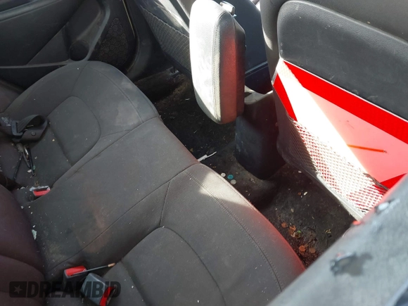 2015 Kia Rio EX with VIN KNADN4A31F6425359, listed as a IAAI auction lot 41345129 with 207,623 mi miles. Bid and sale history available at carsss.com. Image 8.